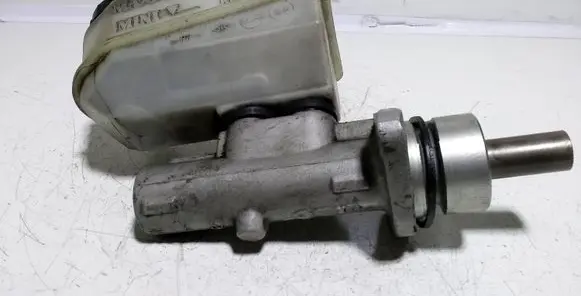 Renault Scenic I Master brake cylinder 7700436913 7700828034
