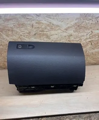 Mercedes-Benz E W212 Glove box A212680029