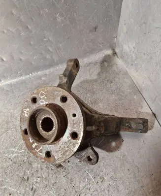 Renault Trafic II (X83) Front wheel hub