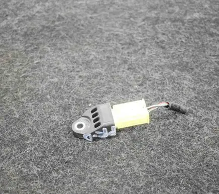 Toyota Auris E180 Airbag deployment crash/impact sensor 8983102140