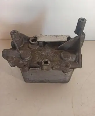 Engine oil radiator