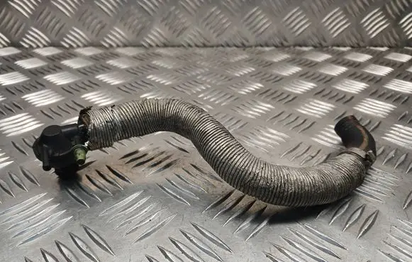 Audi A6 S6 C5 4B Vacuum line/pipe/hose 
