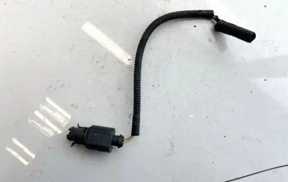 Skoda Fabia Mk1 (6Y) Coolant level sensor 1J0973202