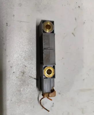 Volvo V70 Airbag deployment crash/impact sensor 9452777 041199 000332