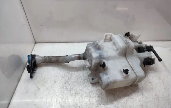 Mazda CX-5 Windshield washer fluid reservoir/tank KD3567480