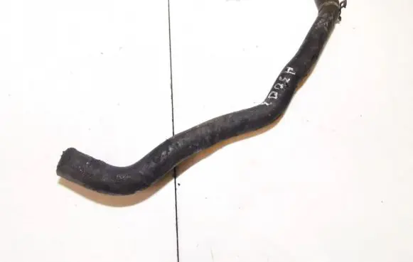 Ford Mondeo Mk III Engine coolant pipe/hose