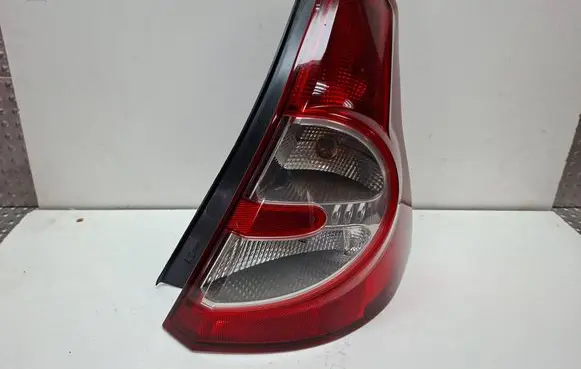Renault Sandero I Rear/tail lights S27639616 8200734824