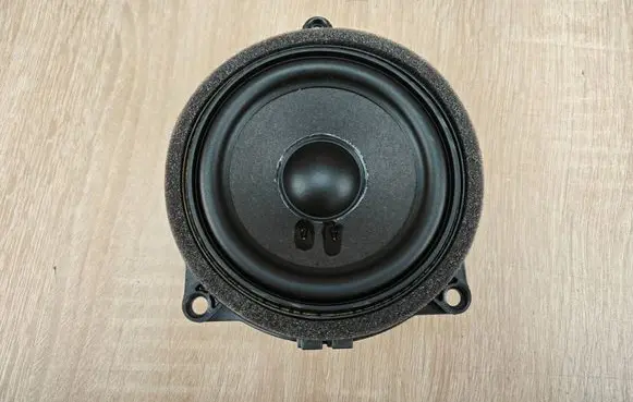 BMW 5 G30 G31 G38 Front door speaker 9354085