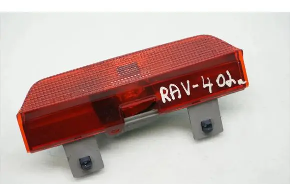 Toyota RAV 4 (XA20) Third/center stoplight