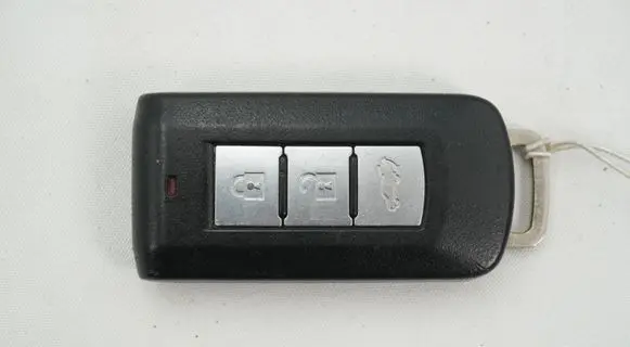 Mitsubishi Outlander Ignition key/card 2012DJ3230