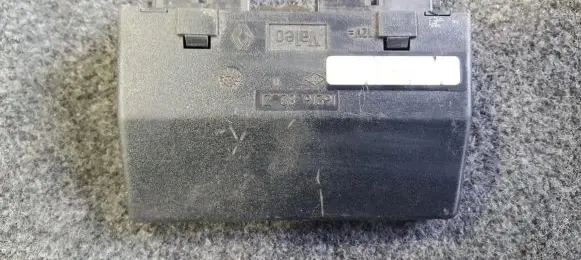 Renault Laguna I Other control units/modules 1621682Z1 16216-82-Z1