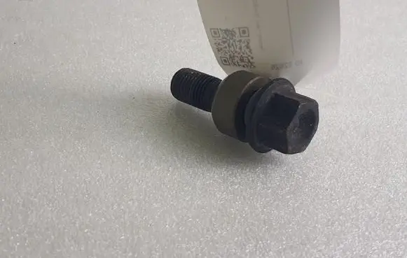 Porsche Macan (95B) Nuts/bolts 