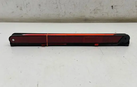 Mercedes-Benz GLA W156 X156 Emergency warning sign A1718900197