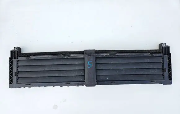 Mercedes-Benz B W247 Intercooler air channel guide A2478854600