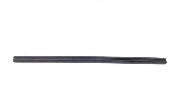 Toyota Avensis T250 Front door trim bar 6817205051