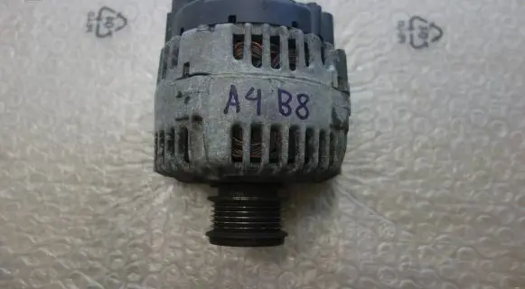 Audi A4 S4 B8 8K Generator/alternator 06F903023C 2542695G 008201430