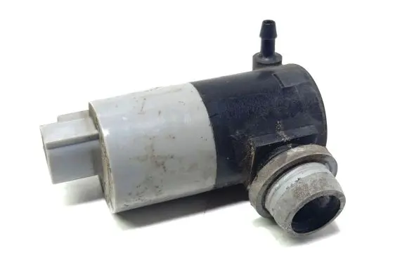 Toyota Avensis T270 Windscreen/windshield washer pump 100914A