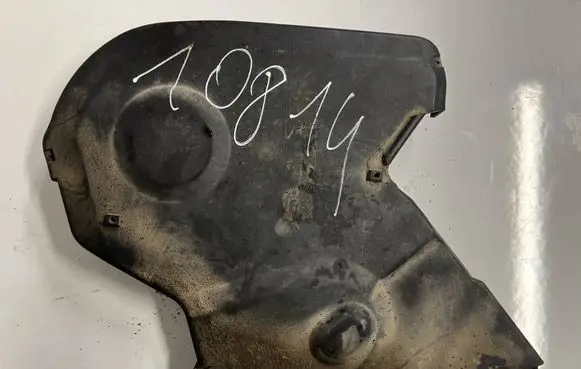 Audi A4 S4 B5 8D Timing belt guard (cover) 058109123
