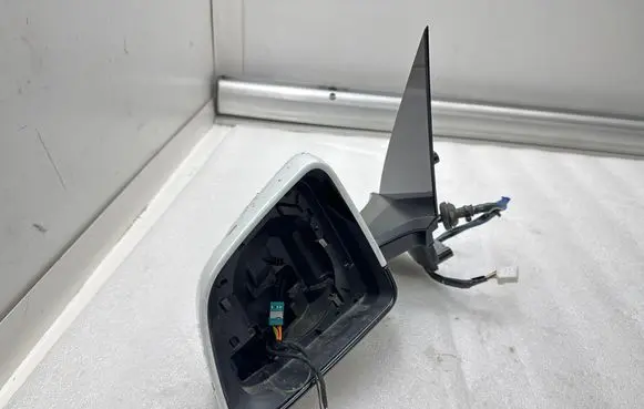 Tesla Model Y Front door wing mirror part A1001401 F031S105 045999
