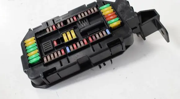 BMW X5 F15 Fuse box set 6819653