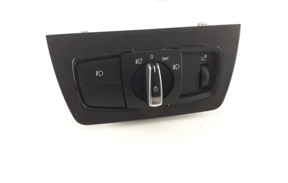 BMW X5 F15 Light switch 9311721