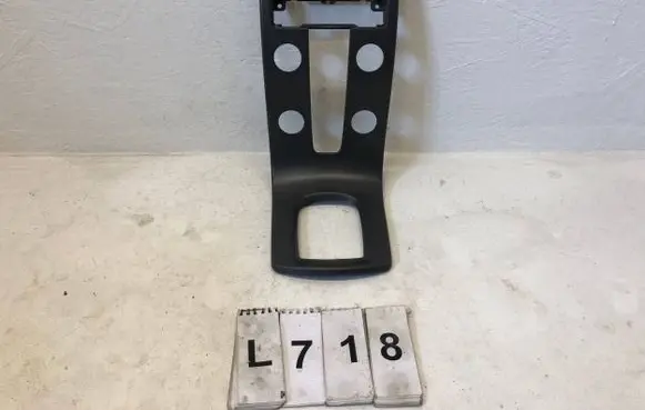 Volvo V50 Climate control unit 8623067