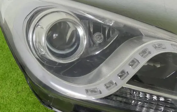 Hyundai i40 Headlight/headlamp 92102-32325