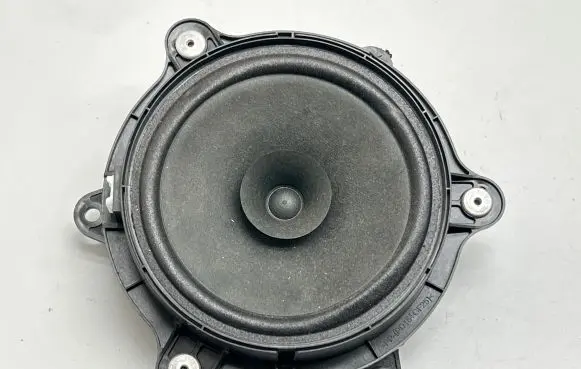 Renault Captur Front door speaker 281569368R 691799 28156