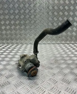 BMW X1 E84 Power steering pump 6780459
