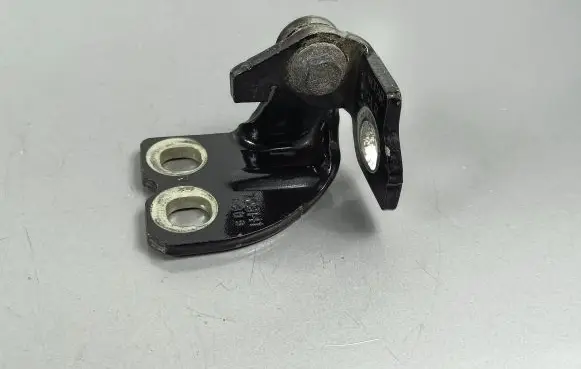 Jeep Compass Rear door lower hinge