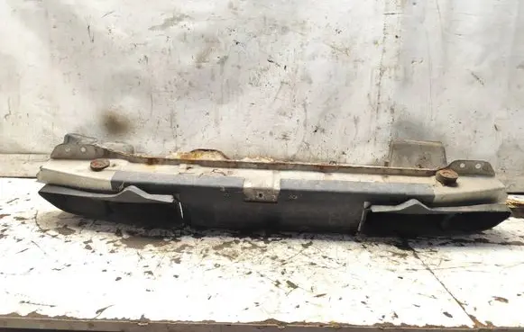 Audi 80 90 B3 Bottom radiator support slam panel 