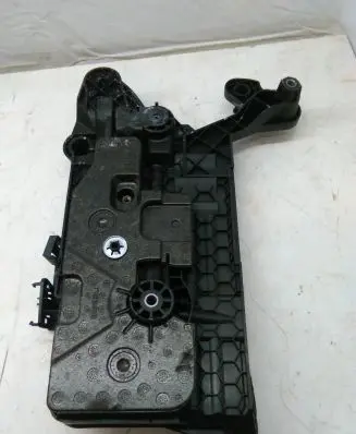 Battery tray