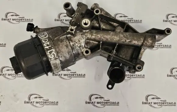 Opel Corsa D Engine oil radiator 55213469