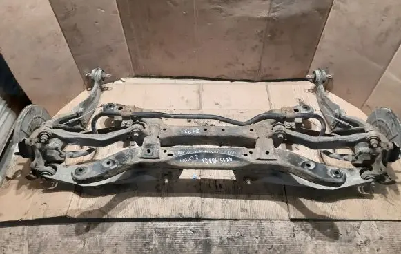 Opel Insignia A Rear axle beam GM3421412