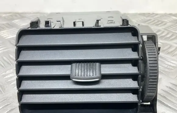 Volkswagen Touran II Dash center air vent grill 1T1819728G