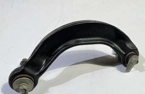 Ford Mustang VI Rear control arm 5K742