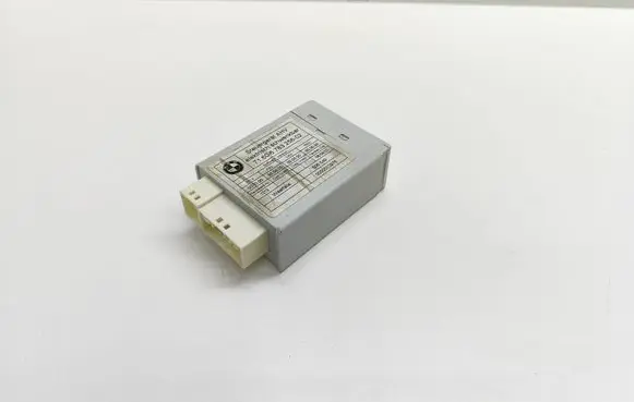 BMW 5 E60 E61 Tow bar trailer control unit/module 6783256 678325602 71606783256