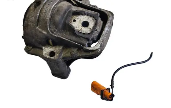 Audi A5 Engine mount vacuum valve 8K0199381NS