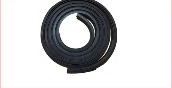 Mercedes-Benz Vito Viano W639 Front door rubber seal 