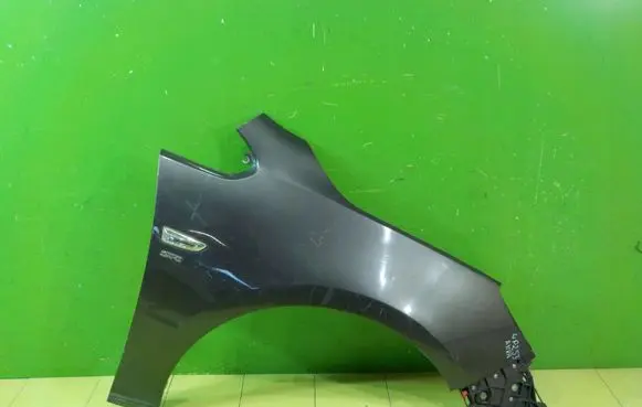 Opel Astra J Fender PRZOD PRAWY