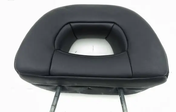 Mitsubishi Pajero Front seat headrest 
