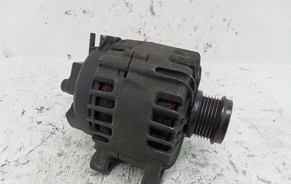 Volvo V70 Generator/alternator 30644799