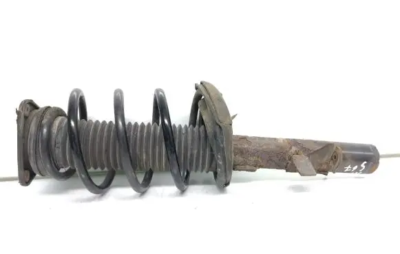 Ford Focus Front shock absorber with coil spring Bv6118k001abc BV613K155aa