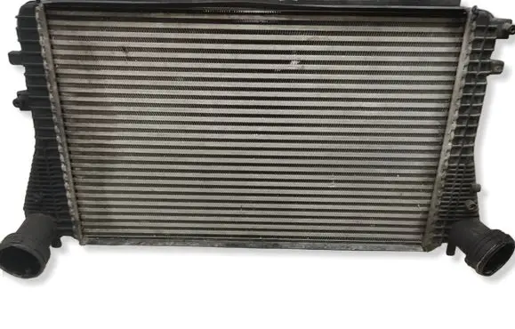 Volkswagen Golf V Intercooler radiator 
