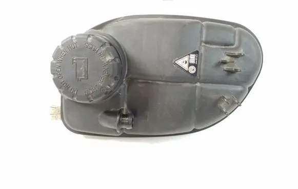 Mercedes-Benz CLA C117 X117 W117 Coolant expansion tank/reservoir A2465000049