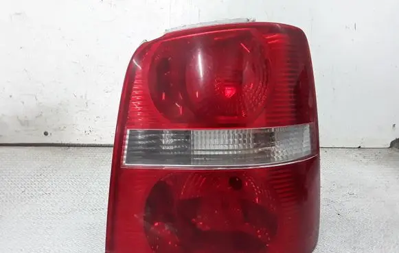 Volkswagen Touran I Rear/tail lights 1T0945258D