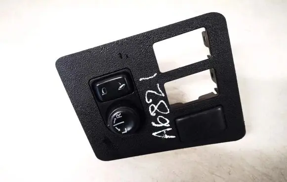 Nissan Qashqai Wing mirror switch 68485jd000 68485-jd000