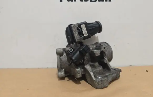 Volvo V40 EGR valve 50276422