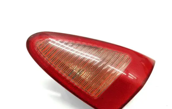 Tailgate rear/tail lights