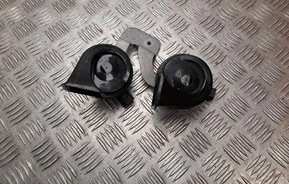BMW 5 G60 Horn signal 7011169